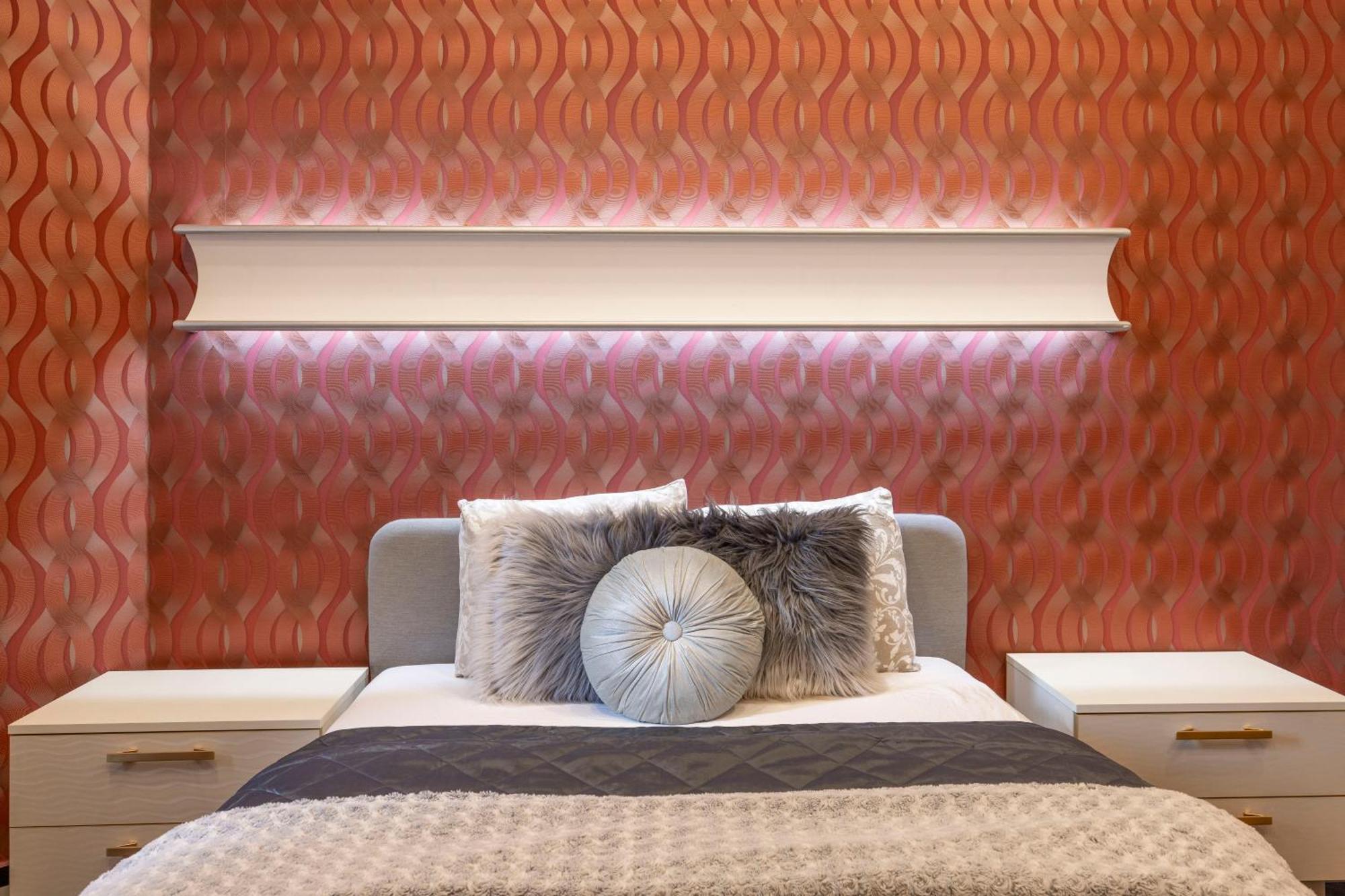 Luxury Royal By Prestige Homes Apartment